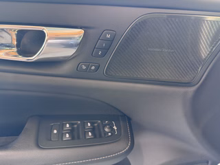 Volvo V60 Kombi Inscription AWD D4 HUD AHK Schiebedach - foto 13