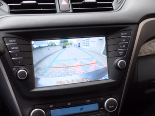 Toyota Avensis 2.0 D-4D Comfort Leder Navi - foto 9
