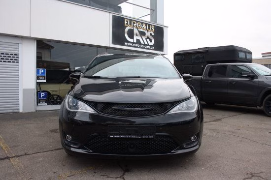 Chrysler Pacifica