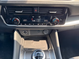 Nissan Qashqai 1.3 DIG-T N-Connecta HUD Winter Komfort - bilder 12