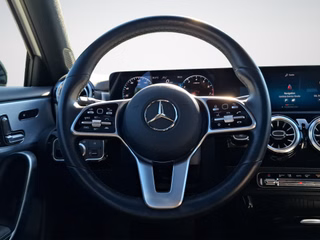 Mercedes-Benz A 250 Progressive AUTOMATIK / PANORAMA / E-SITZE / NAVI / LED - foto 6