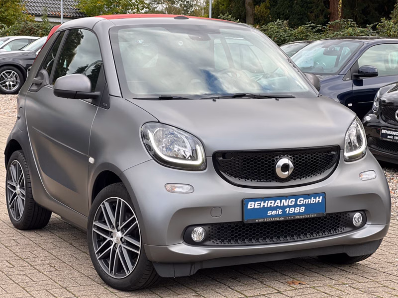 Smart ForTwo Cabrio BRABUS *KAMERA*NAVI*SITZHEIZUNG*
