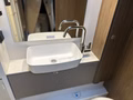 Daumennagel 27 - Carado A 464 Pro Sat+Tv 6xGurt Alu Combi 6