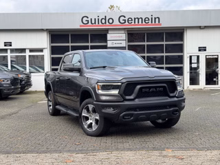 Dodge RAM 1500 5.7 V8 Crew Cab Rebel Night - foto 1