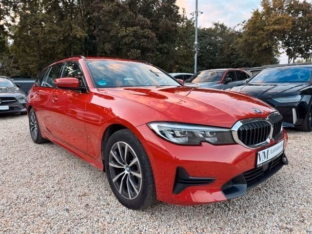 BMW 318i Touring Sport Line AHK*8FACH*Navi*ACC - foto 3