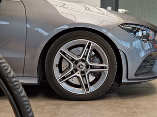 Mercedes-Benz CLA 220 AMG-Line*KAMERA*LED*LEDER*BI-COLOR SITZE - bilder 9