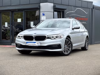 BMW 520 d Sport Line Limousine AHK | CarPlay | ACC Used vehicle for sale | First registration 08/2019 | Price 24.690 €
