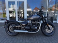 Daumennagel 3 - Triumph Bonneville Bobber MY26 Kurven-ABS