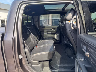 Dodge RAM 5.7 V8 Crew Cab Limited + Rambox + LPG - foto 24