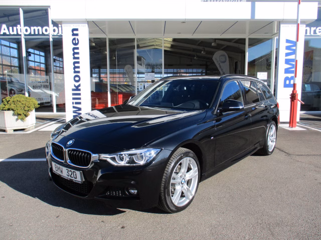 BMW 320i xDrive A Touring M Sport - photo 1