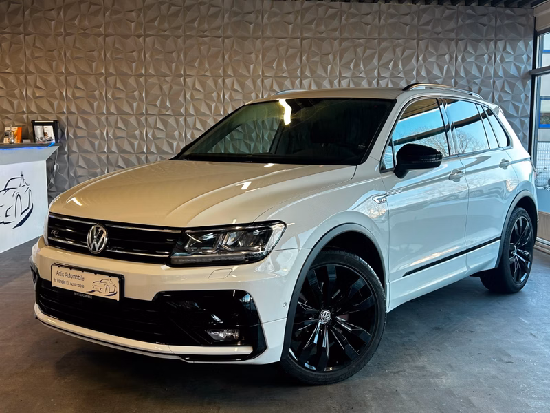 Volkswagen Tiguan 4Motion R-LINE ANHÄNGERKUPPL STANDHEIZUNG