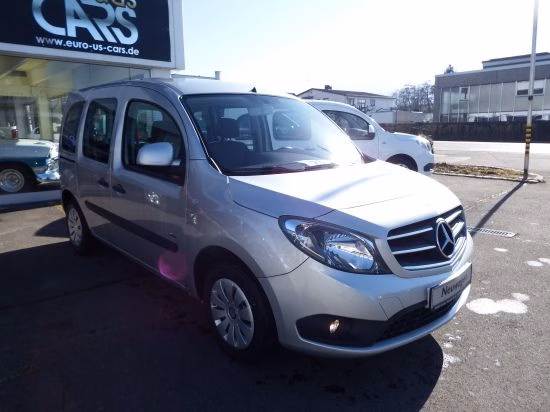 Mercedes-Benz Citan Kombi 109 CDI Winterräder Tourer Select
