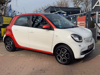 Smart ForFour Passion*Automatik*Navi*Panorama*LED*SHZ*