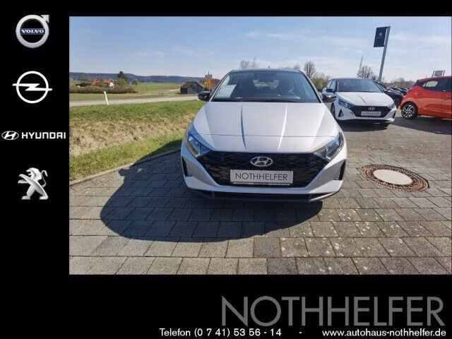 Hyundai i20 Trend 1.0 100PS M/T Komfortpaket  mit leichtem Hagelschaden