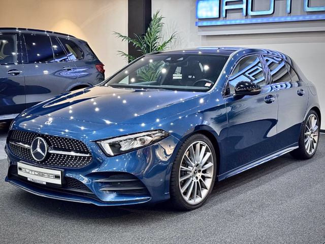 Mercedes-Benz A 250 A -Klasse AMG *Panorama*Ambient*Sport Gebrauchtwagen Kaufen | EZ 02/2019
