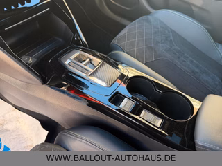 Peugeot 2008 GT Pack*2.HAND*PANO*ACC*SPUR*TEMP*FOCAL* - foto 3