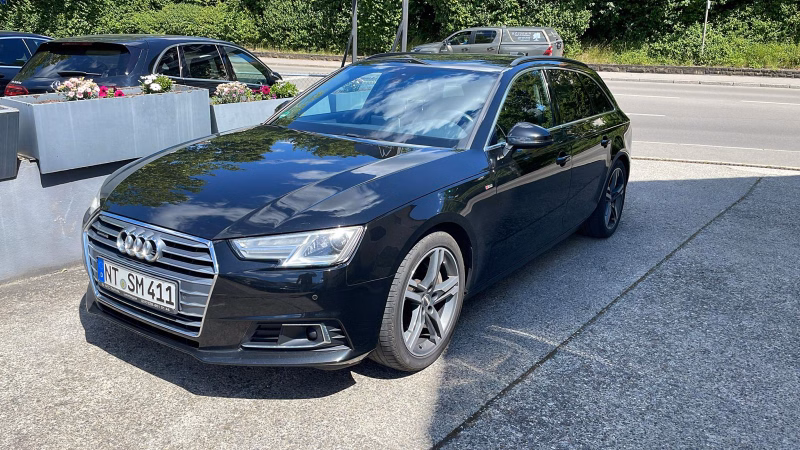 Audi A4 Avant quattro sport