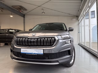 Skoda Kodiaq Style Autom., LED Pano 7-Sitzer ACC 19" Alu - foto 1