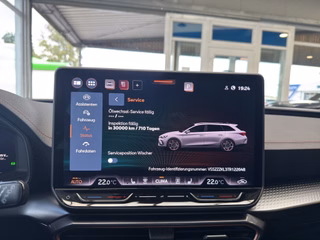 CUPRA Leon Sportstourer 1.5 eTSI Sport Autom., LED Virtual AHK - bilder 15