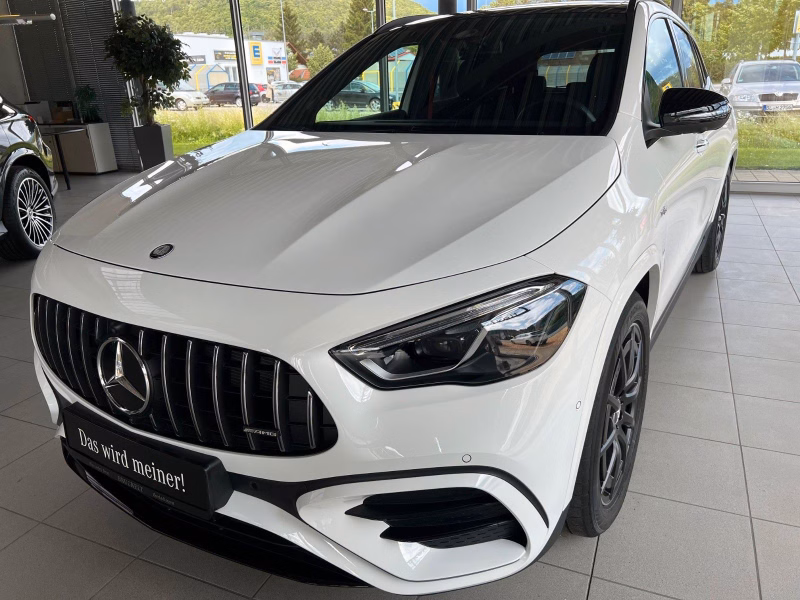 Mercedes-Benz GLA 35 AMG 4M,Pano,AHK,Distronic, Multibeam