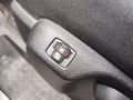 Daumennagel 12 - Opel Vivaro Kasten SHZ KAMERA 2+EINZELSITZ GJR CARPLAY