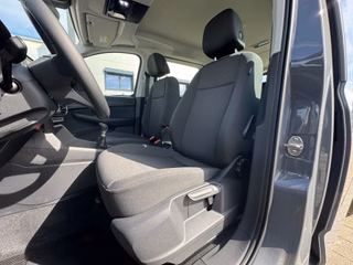 Ford Grand Tourneo Connect Trend - bilder 4