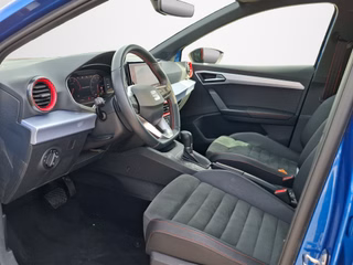 SEAT Ibiza 1.0 TSI FR Pro Black Edition DSG / PANORAMA / NAVI / KAMERA - foto 4