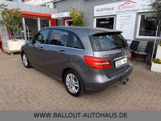 Mercedes-Benz B 180 CDI*KLIMA*NAVI*TEMPO*BI-XENON*SHZ*AHK*PDC* - bilder 7