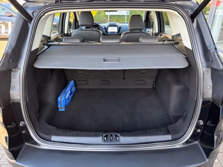 Ford Kuga Titanium +NAVI+AHK+WINTERPAKET+ - foto 3