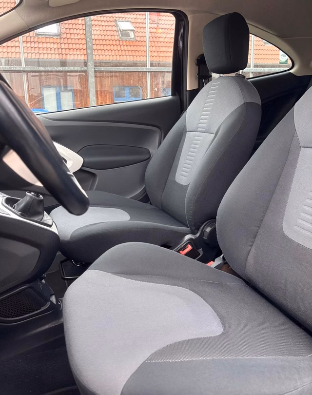 Ford Ka 1.2 Titanium  TÜV + ÖLWECHSEL NEU - foto 4