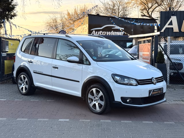Volkswagen Touran Cross 1.6TDI*Aut.*BiXenon*Temp*Pdc*Ahk* - bilder 1