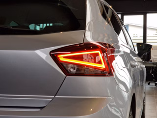 Seat Ibiza 1.0TSI*Style*LED*Navi*Kamera* - bilder 8