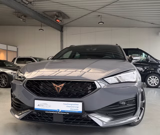 CUPRA Leon Sportstourer VZ 4Drive DSG LED Navi Kamera - foto 1