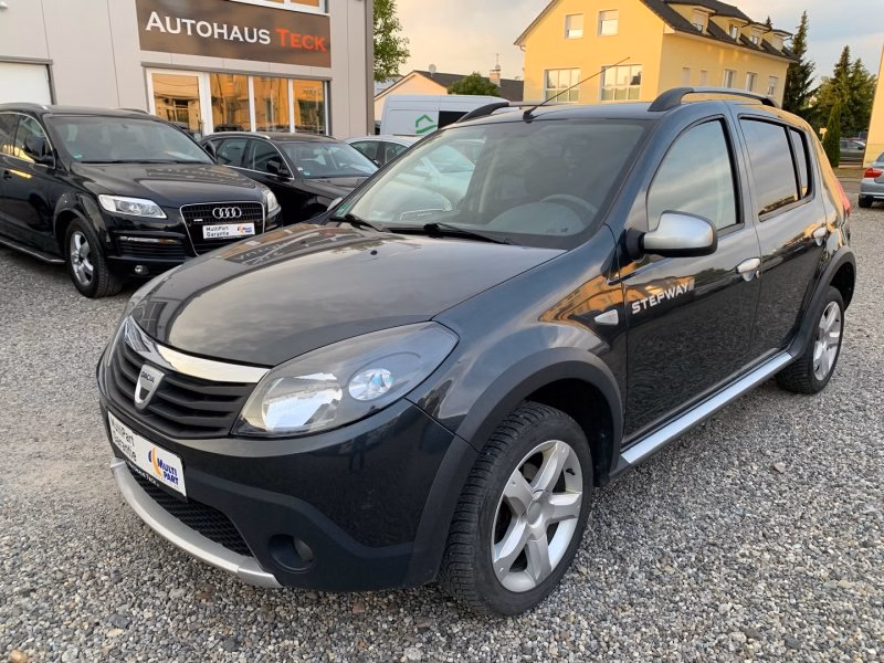 Dacia Sandero Stepway NEU TÜV KLIMAANLAGE 80 TKM 8xALURÄDER