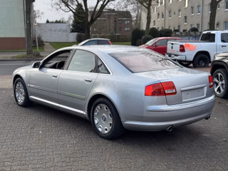 Audi A8 4.2 quattro - foto 7