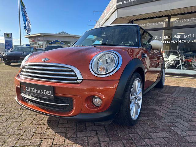 MINI Cooper D PDC Klimaautomatik TÜV 10/26 Used vehicle for sale | First registration 06/2011 | Price 4.990 €
