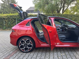 Opel Astra L Lim. 5-trg. GS Line Plug-in-Hybrid - foto 16