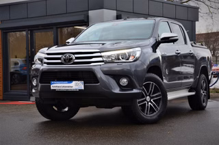 Toyota Hilux Double Cab Execut 4x4 1.Hd|LED|Stdheizung Used vehicle for sale | First registration 09/2017 | Price 26.990 €