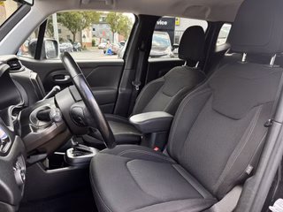 Jeep Renegade 1.3 T-GDI Automatik Limited Black-Pack - foto 15
