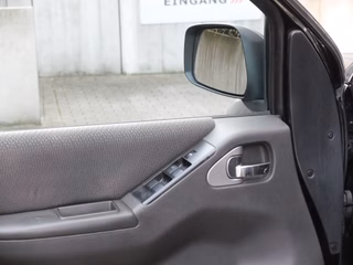 Nissan Navara Double Cab LE 4X4 1.Hand - bilder 8