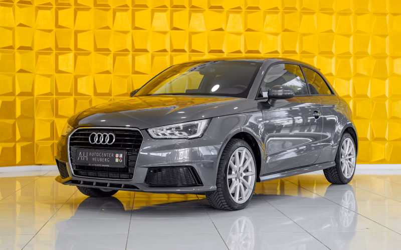 Audi A1 1.8TFSI 2-SITZER NAVI PDC TEMP LED LEDER