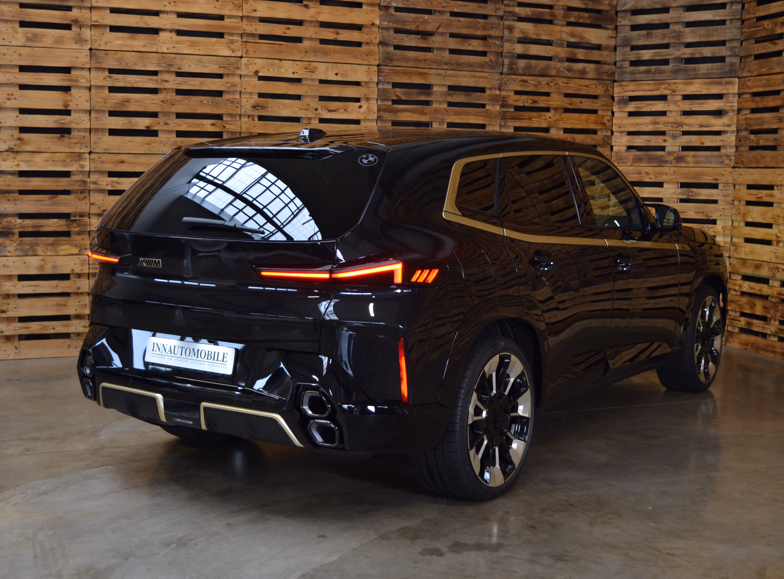 BMW XM BLACKGOLD, LEDER,CARBON,B&W DIAMOND,M-D- Pack