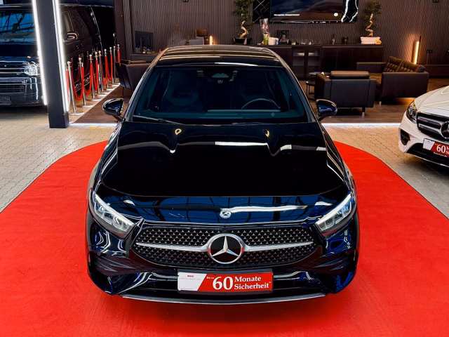 Mercedes-Benz A 250 e AMG-KEYGO-DISTRON-MEMORY-WIDESCREEN-AMBI - foto 1