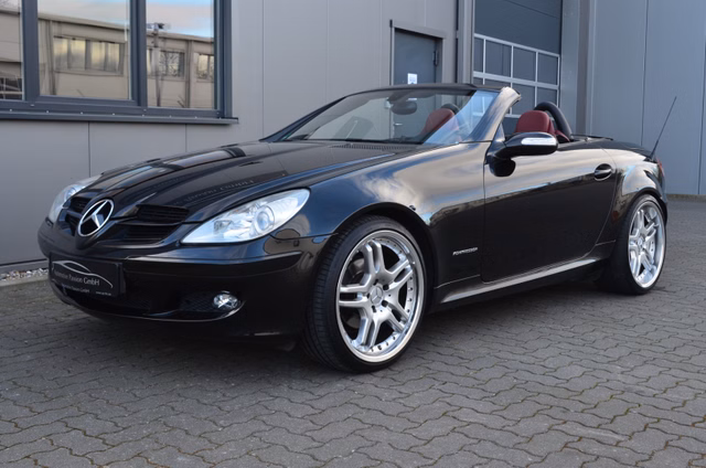 Mercedes-Benz SLK 200 Kompressor 2.Hand SH Klima Nappa Leder Used vehicle for sale | First registration 07/2004 | Price 11.890 €