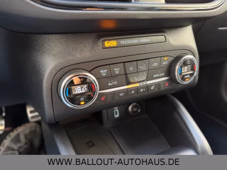 Ford Focus Turnier ST-Line*2.HAND*B&O*SPUR*TOT*LED*SY - photo 17
