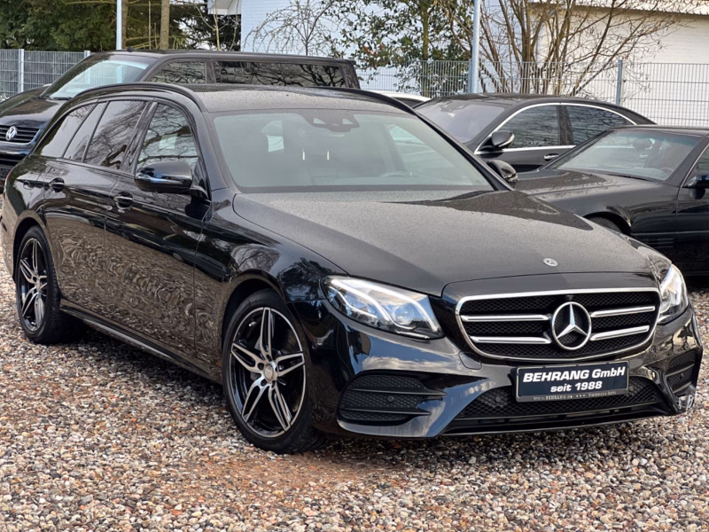 Mercedes-Benz E220dT AMG-LINE *WIDESCREEN*MULTIBEAM*360°KAMERA