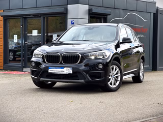 BMW X1 sDrive 18 i 1.Hand AHK SHZ 8-Fach Used vehicle for sale | First registration 10/2017 | Price 15.990 €