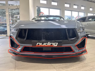 NPM24ASG Ford Mustang ab 2024 -  Originale Anbauteile Schwarz Hochglanz lackiert