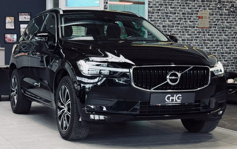 Volvo XC60 Momentum Pro AWD |LED|1.Hand|CarPlay|Sound|