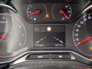 Opel Combo Life Ultimate PDC / SHZ / TEMPO / KAYLESS / DAB / TOT-WINKEL ASSIST - foto 18